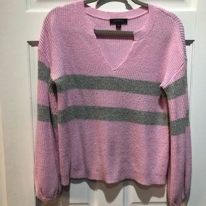 Ann Taylor sweater. Size S